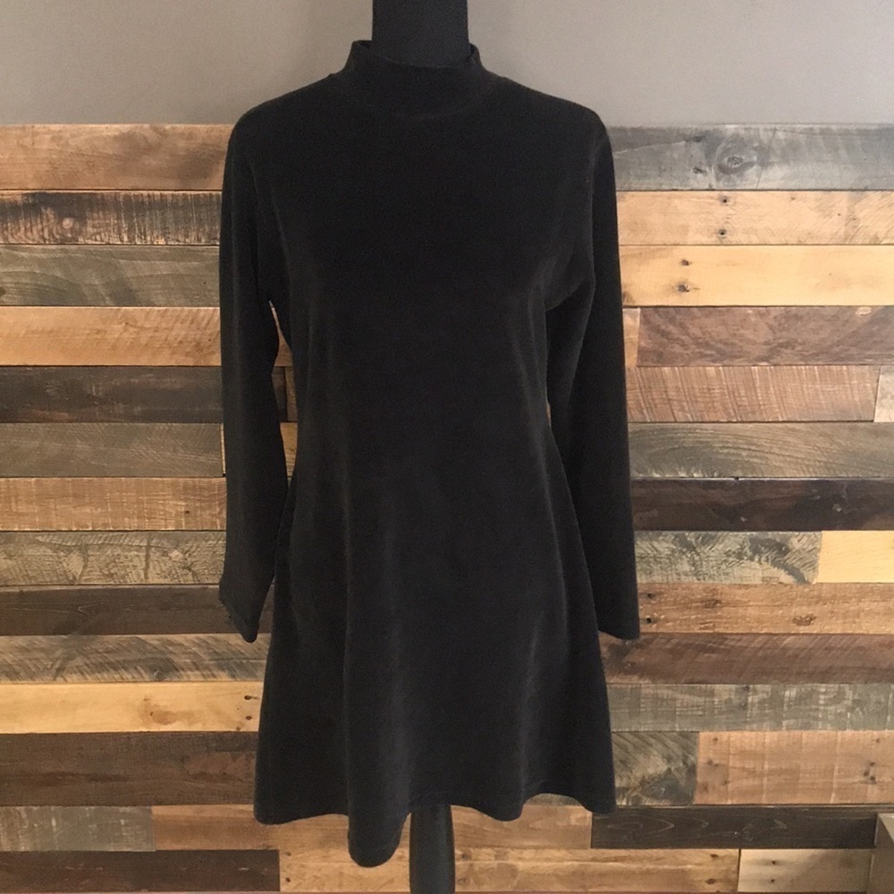 Erika & Company | Women's Velvet-Like Tunic, Small, Black